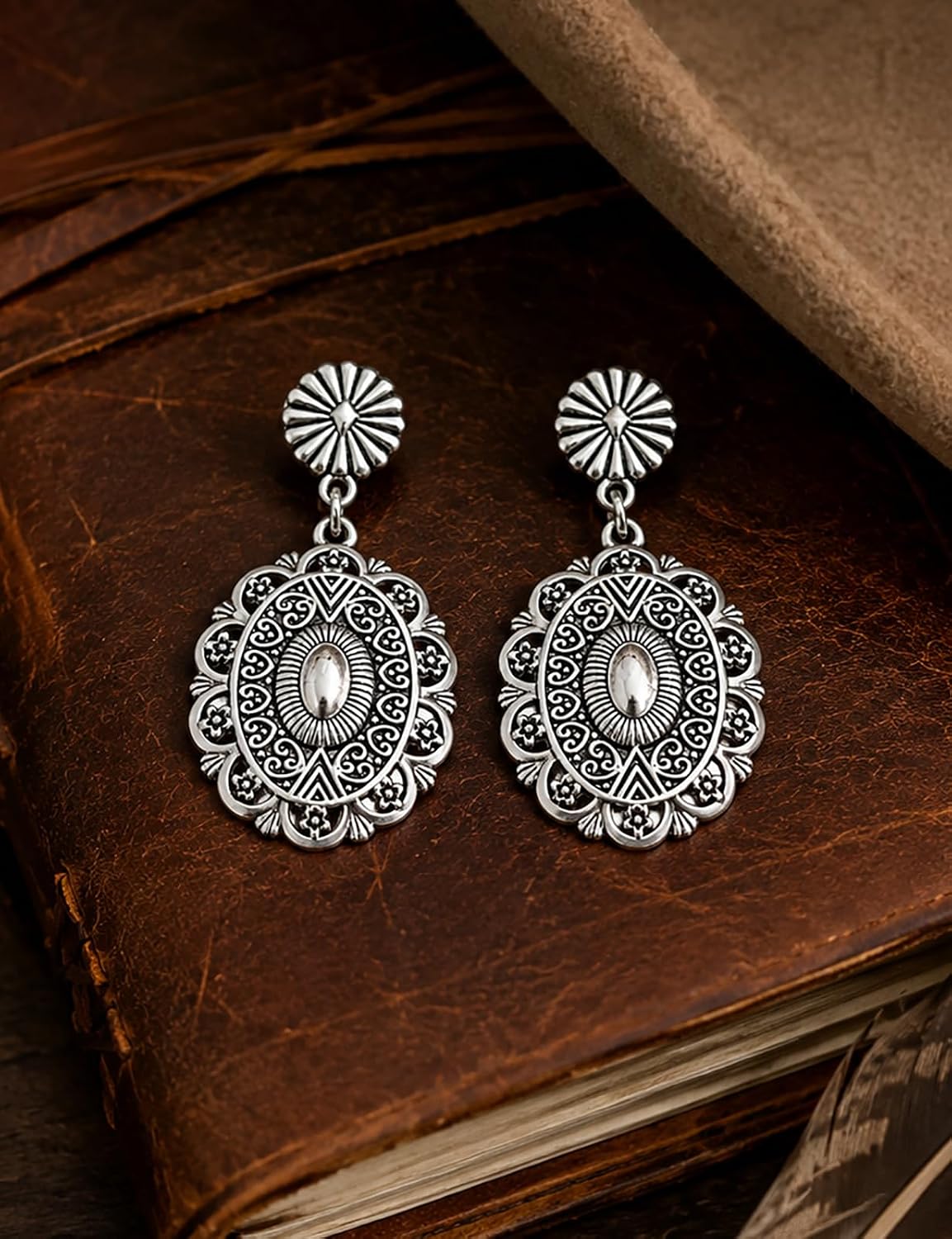 Western Jewelry Set for Women Metal Vintage Western Necklace with Earrings Cowgirl Jewery for Country Concert Outfit