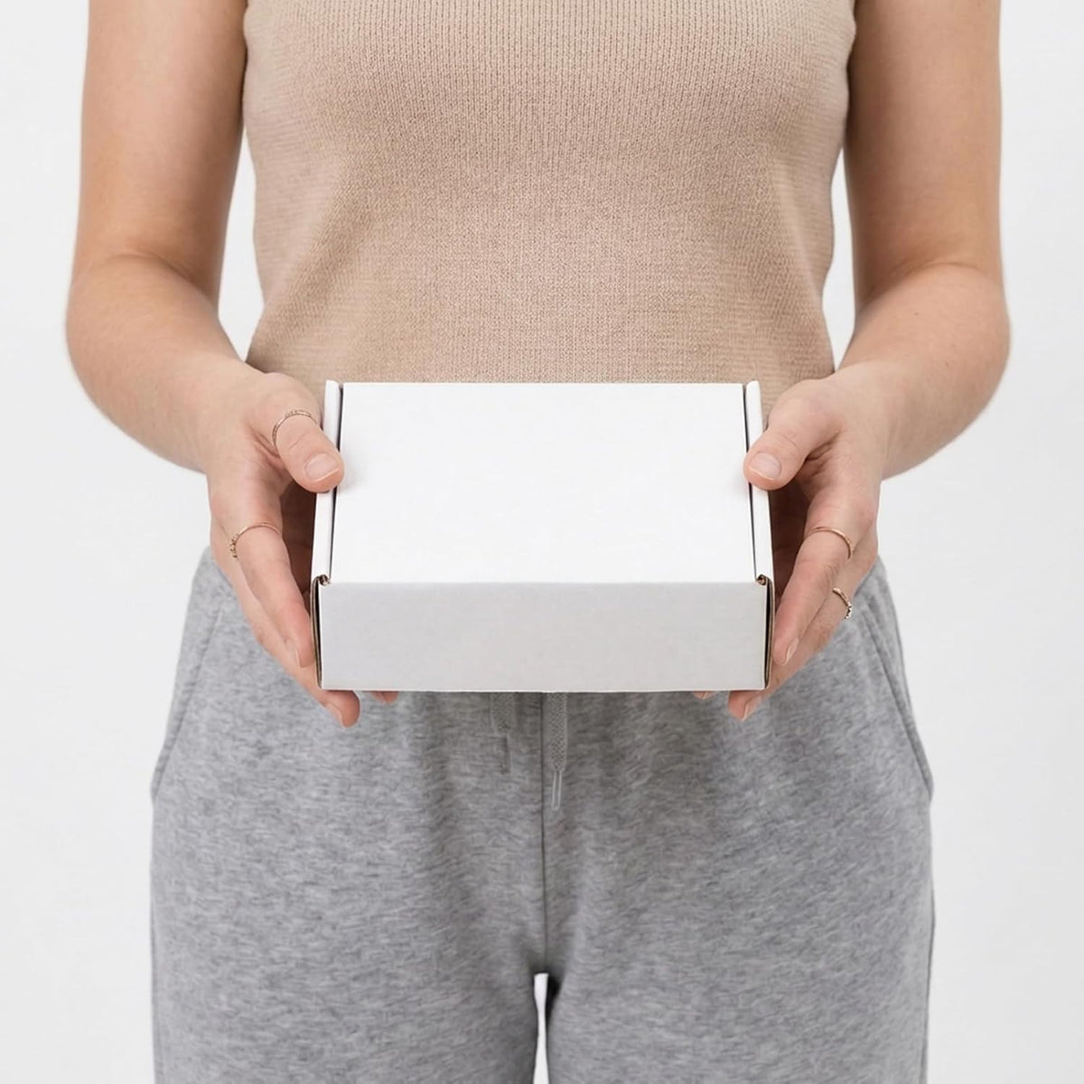 30 Pack 7x5x2 inch Small Shipping Boxes, White Mailing Boxes