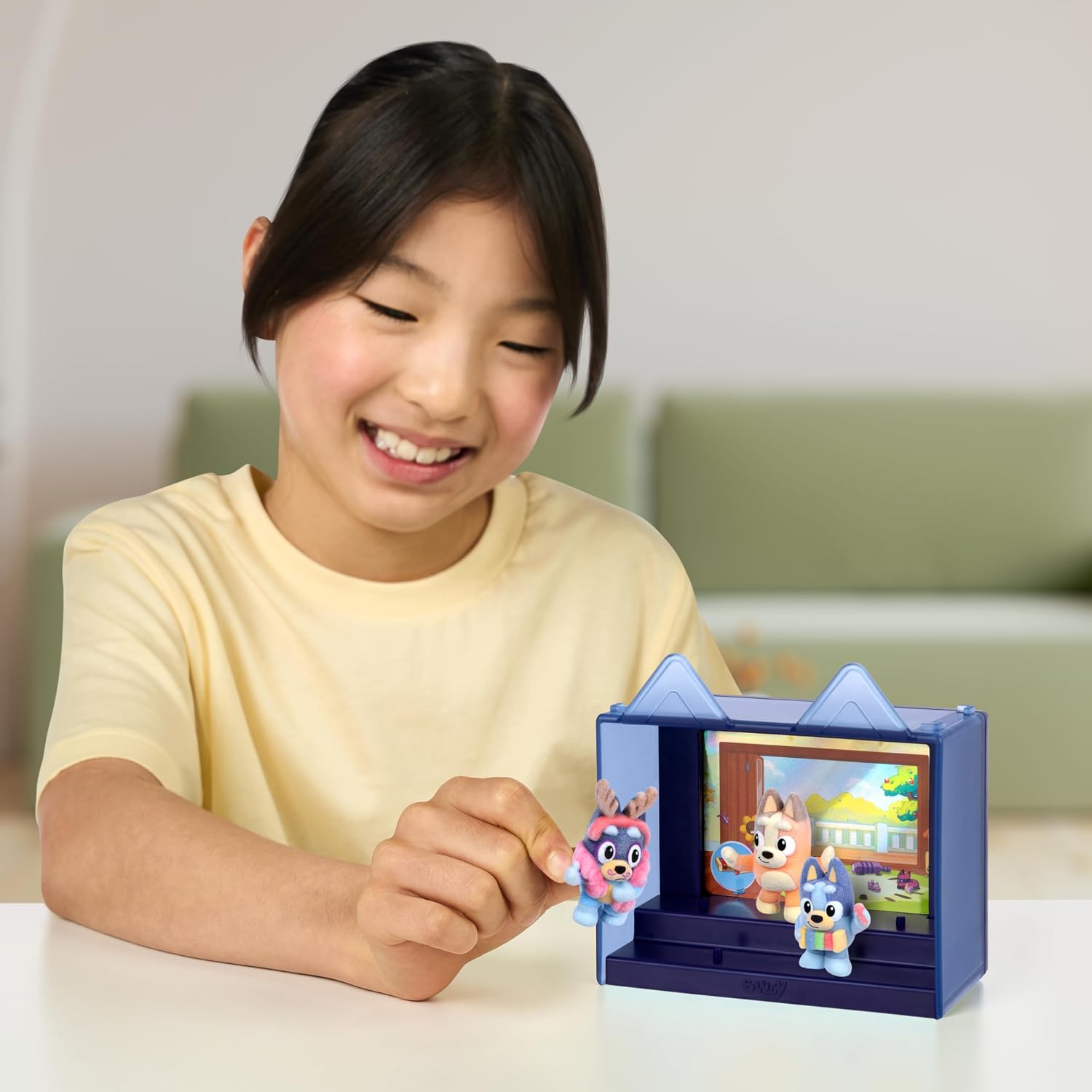 Fuzzies Episode Pack: Magic Xylophone, 3 Flocked Figures | Includes exclusive figure, display case, foil trading card