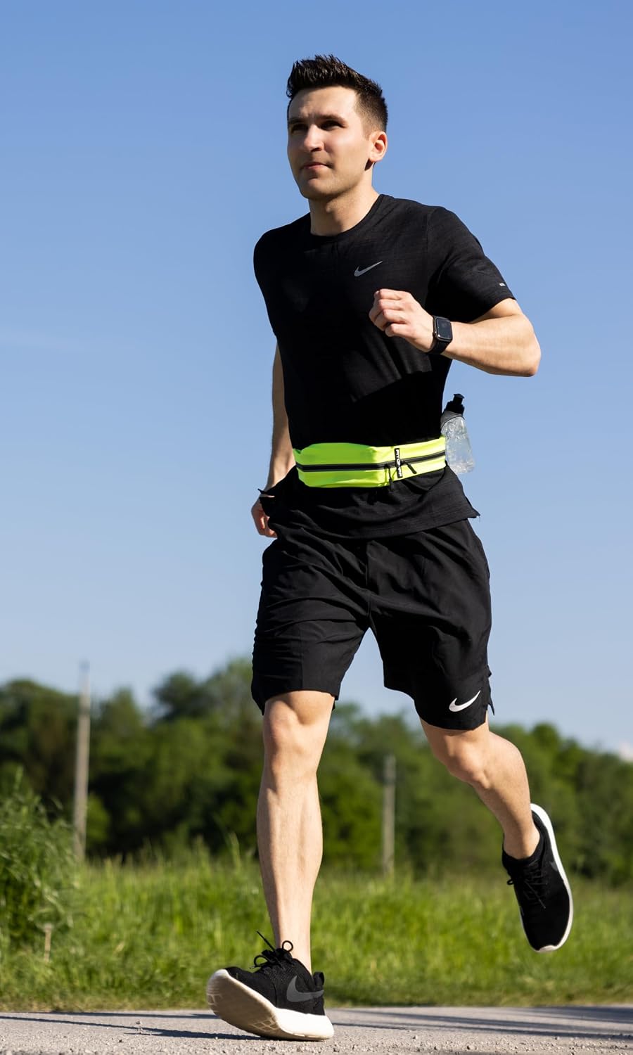 Running Belt for Men & Women - Secure Jogging Pouch for Phone, Keys & Essentials