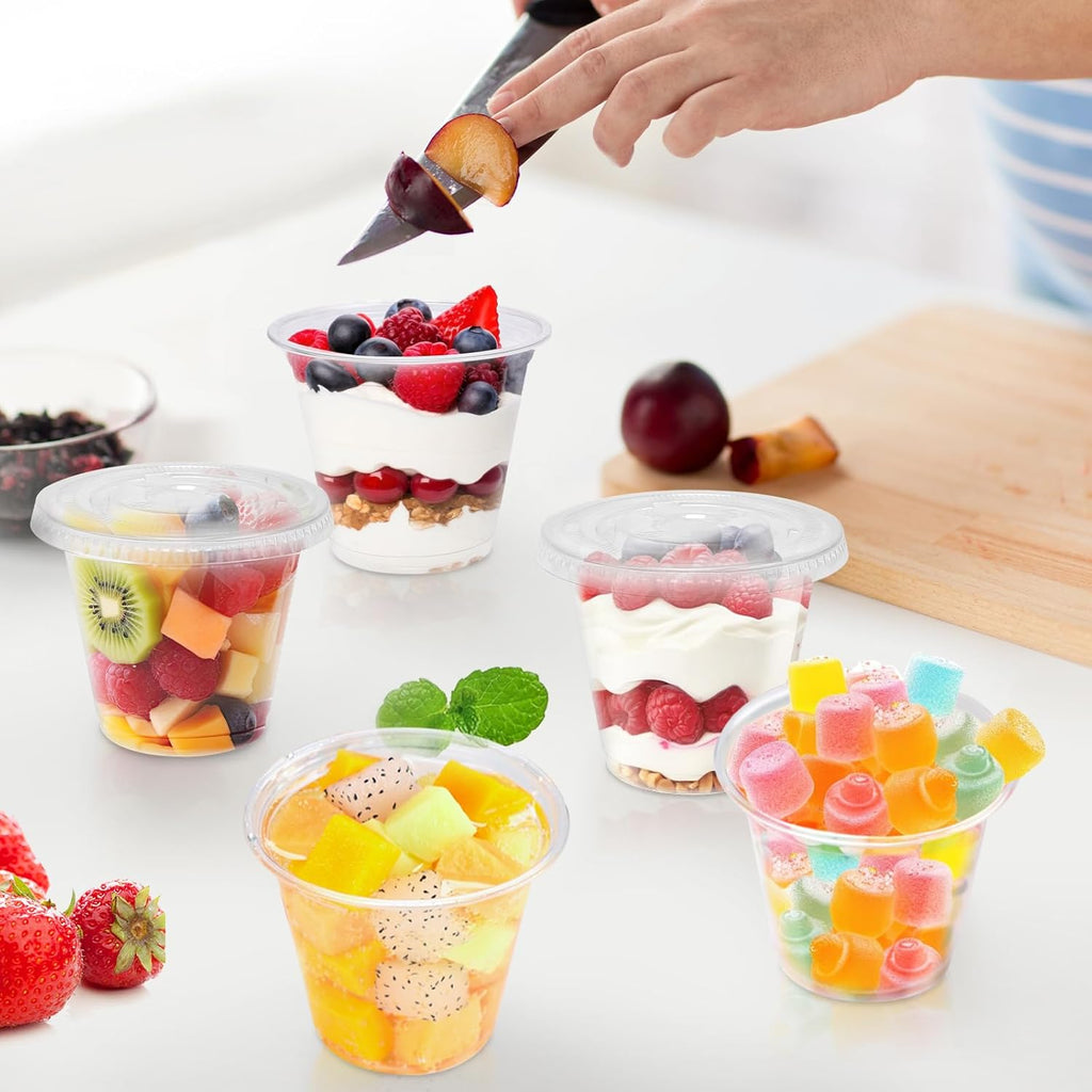 100 Pack 9 oz Clear Plastic Cups with Flat No Hole Lids