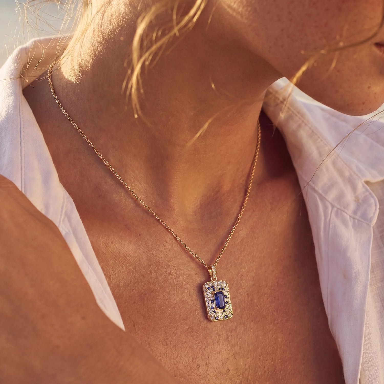 Gold Charm Necklaces for Women, 14K Gold Plated Pendant Necklace Non Tarnish Gold Chain Jewerly for Dainty Party