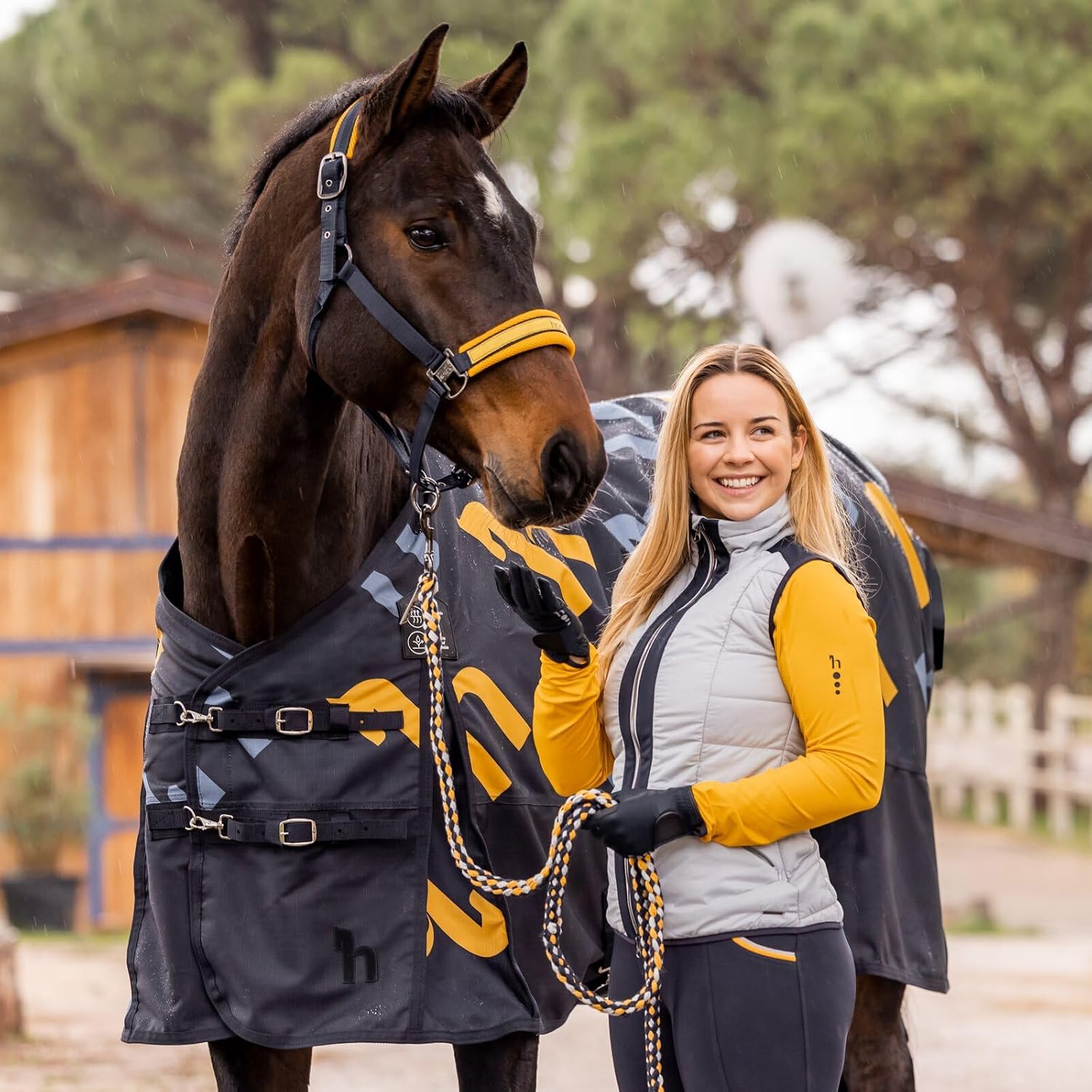 Nevada 1200D Lightweight Waterproof Horse Turnout Sheet with Fleece Lining (No Fill) - Dark Blue - 84 in