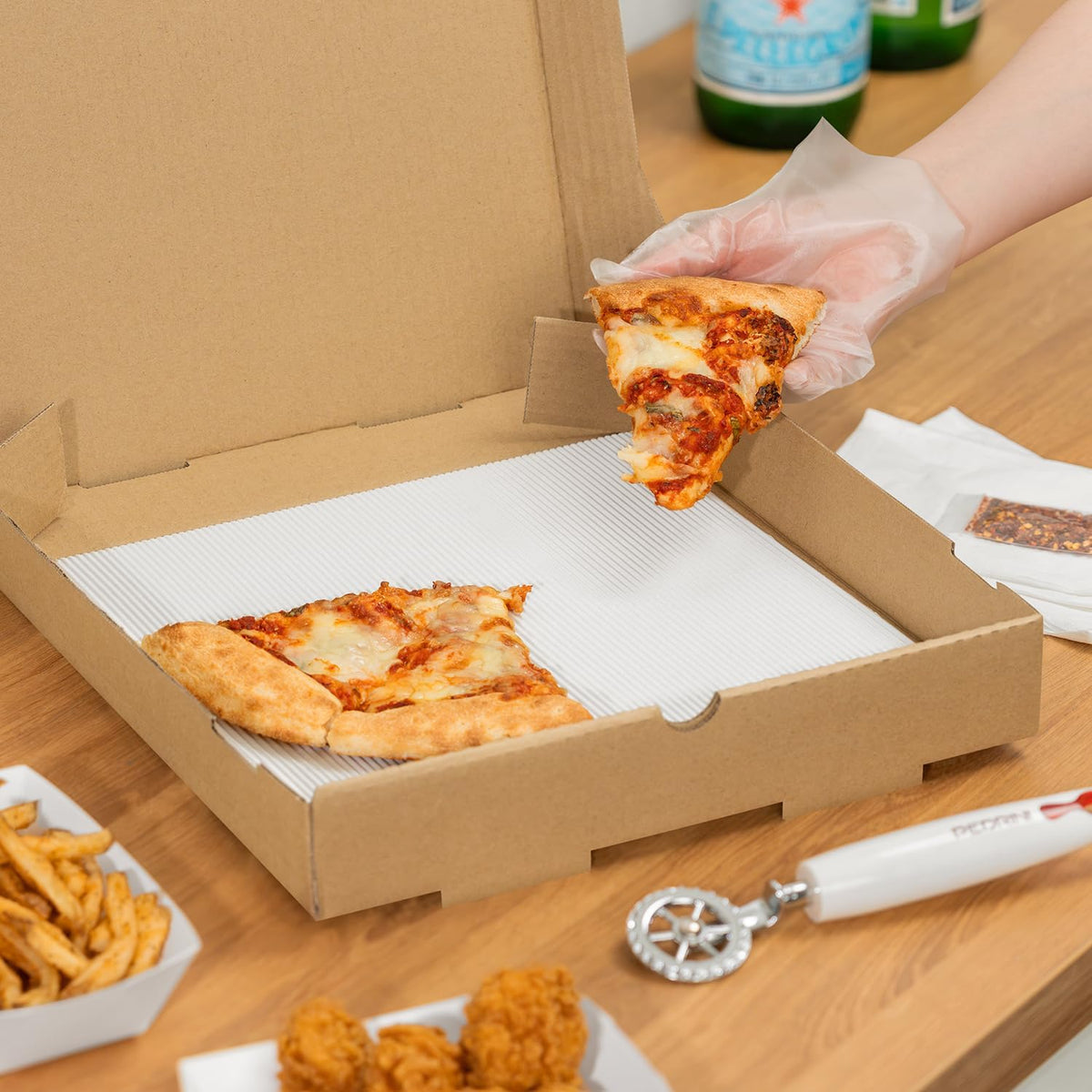 12 x 12 in Corrugated Pizza Pads, White Pizza Box Liners, 200ct