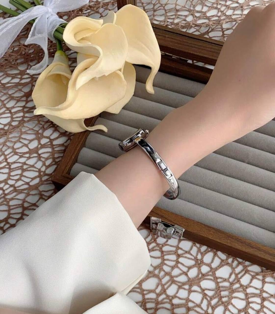Women's Bangle Bracelet Watch, Oval Dial, Roman Numeral, Elegant Style
