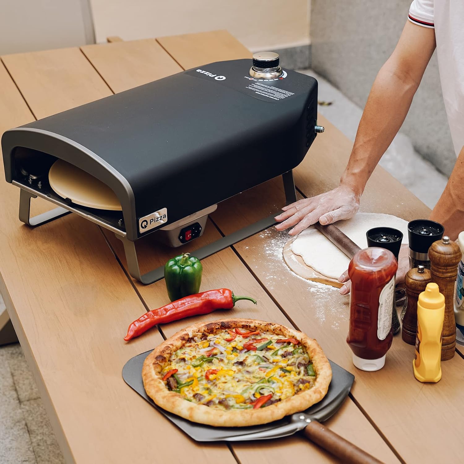 13" Propane Gas Pizza Oven with Automatic Rotating Stone, PS102