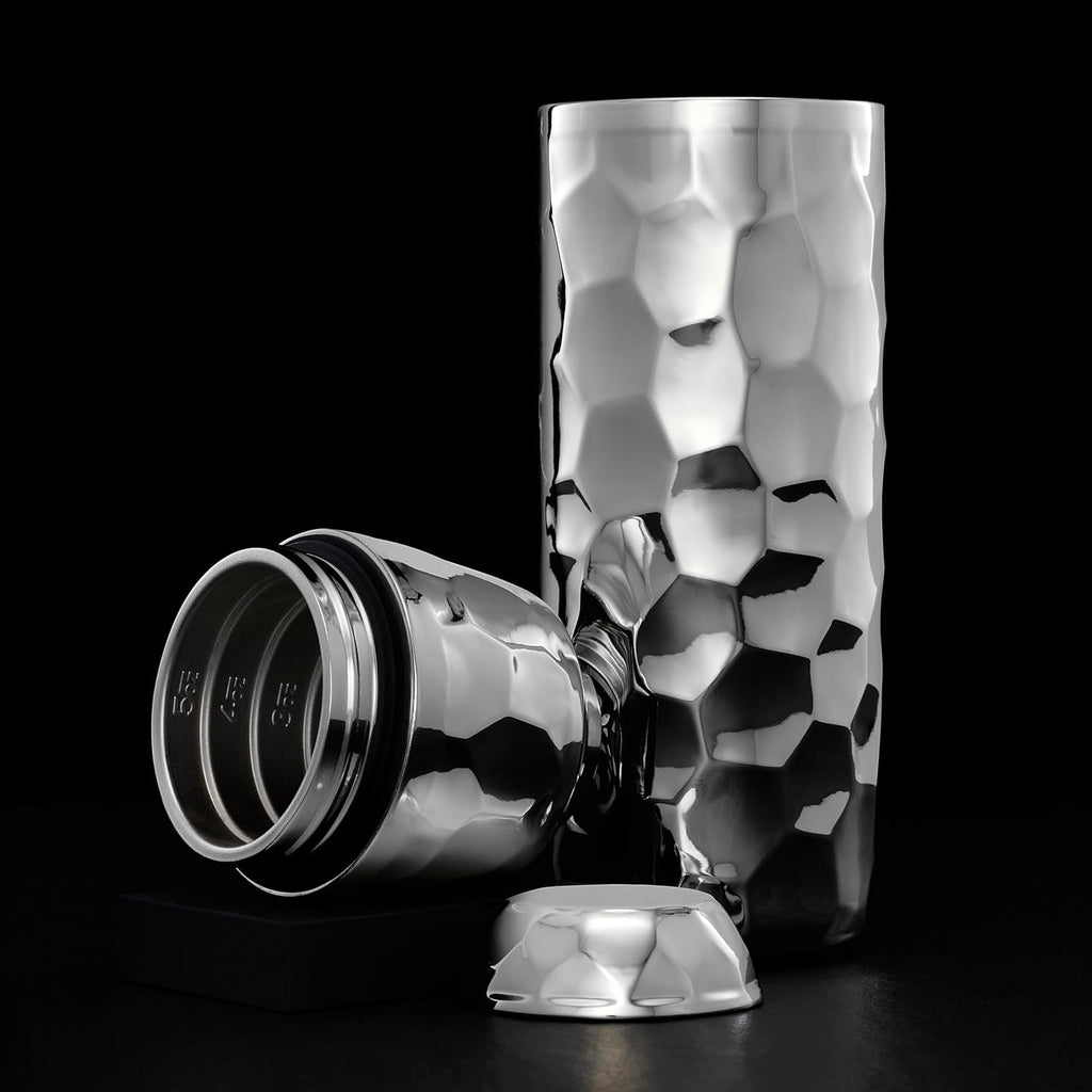 25 oz Chrome Vacuum Insulated Cocktail Shaker w/Jigger & Strainer