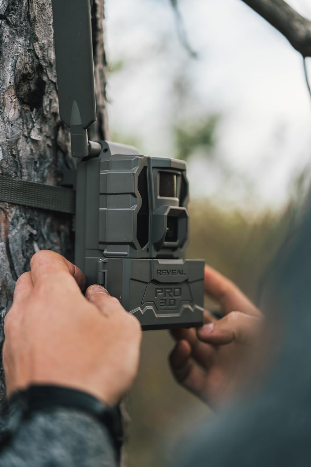 Reveal Pro 3.0 Cellular Trail Camera, Night Vision, GPS | 4G LTE; 4K HD photo; no-glow IR flash; optional SD card