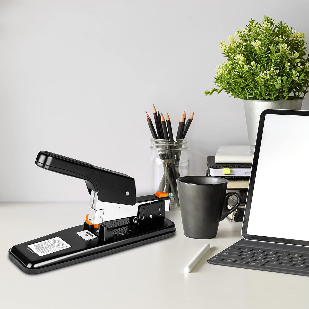 Heavy-Duty Stapler, 90 Sheets High Capacity, Non-Slip, Large Office Stapler with 1000 Staples, Black
