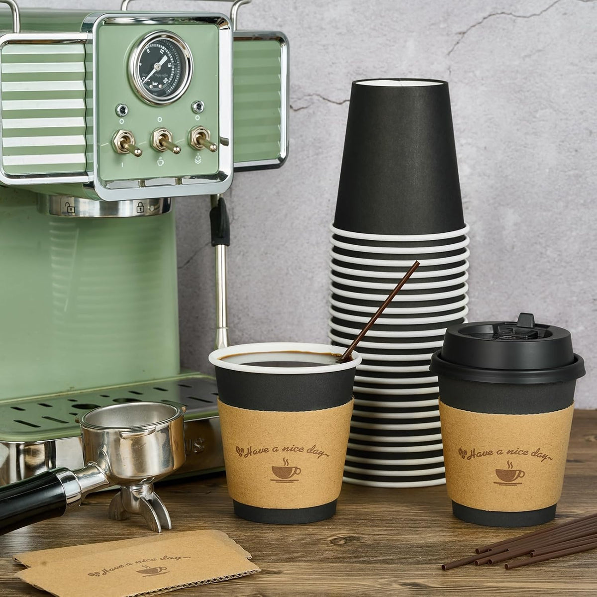 100 Pack 10 oz Coffee Cups with Lids, Disposable Coffee Cups