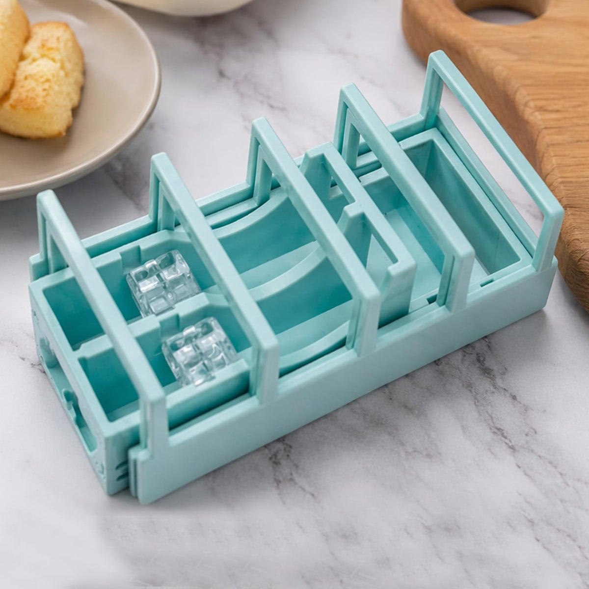 18 Strips Compact Tape Dispenser Blade-Free Desktop Tape Dispenser