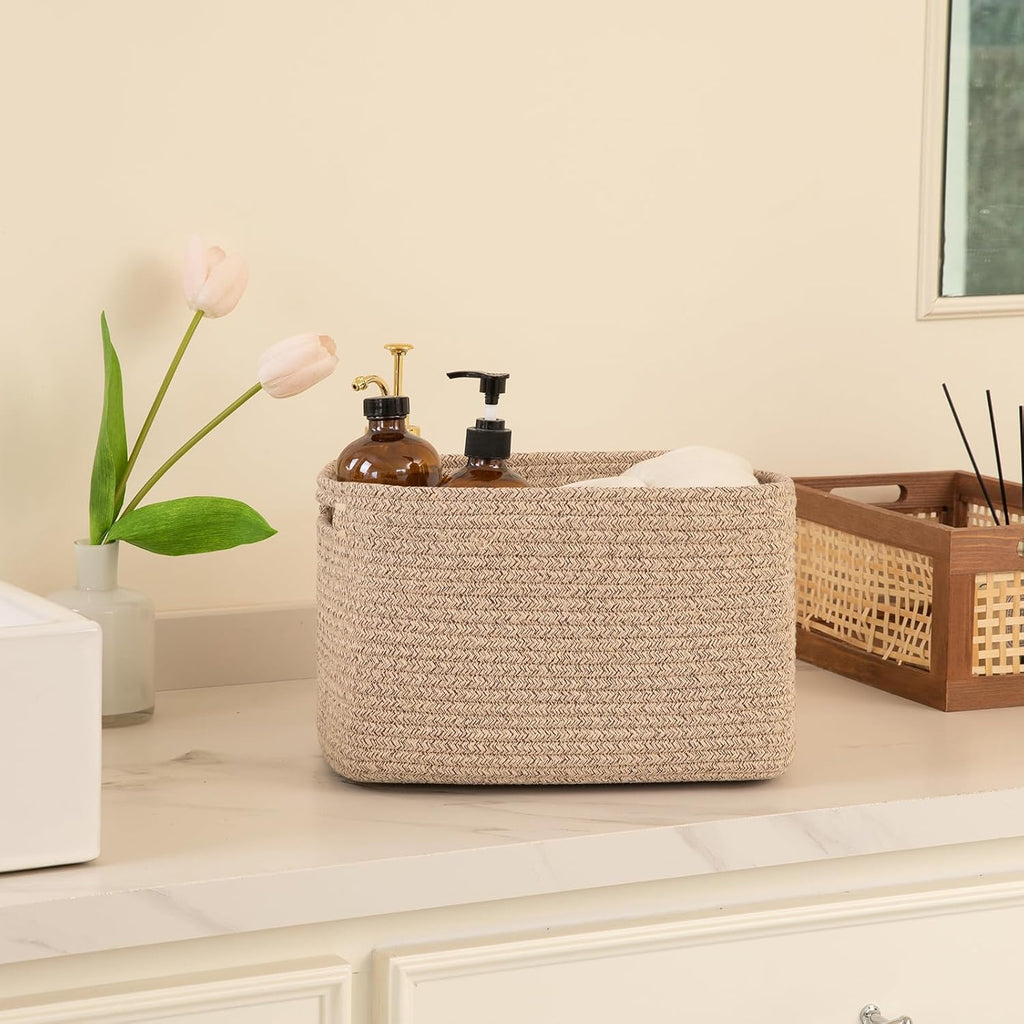 4 Pack Storage Baskets for Organizing, Cube Storage Bins for Shelves, Rectangle Storage Baskets With Handles, Woven