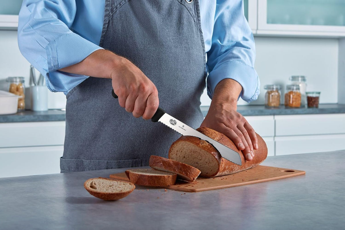 Swiss Army 8" Serrated Bread Knife with Fibrox Handle, 47549