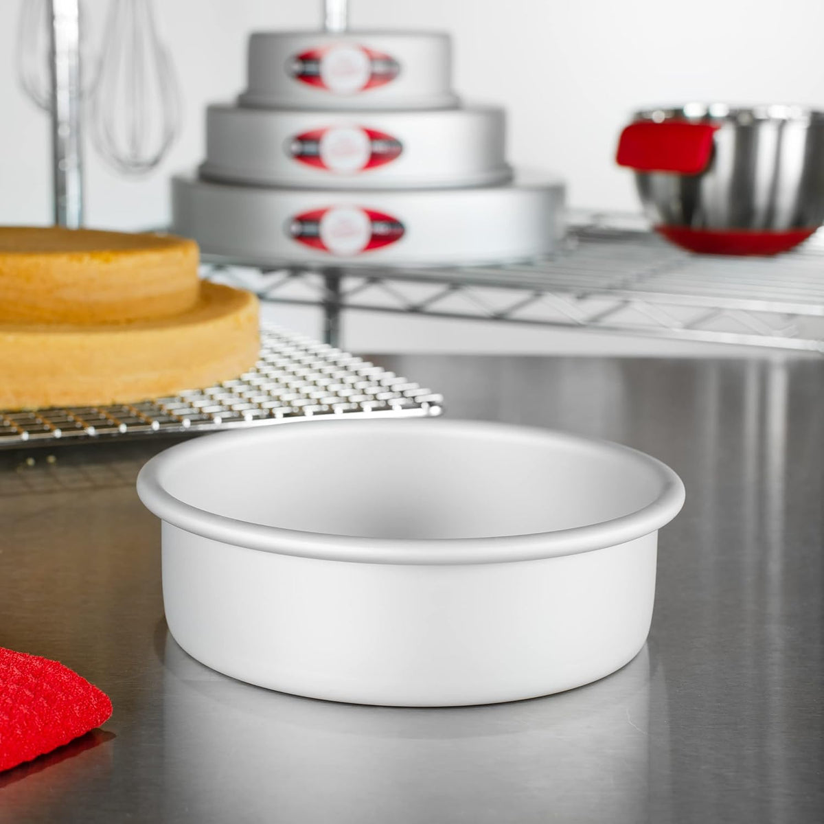 Anodized Aluminum Round Cake Pans, 2 Piece Set, 6 x 2 Inch