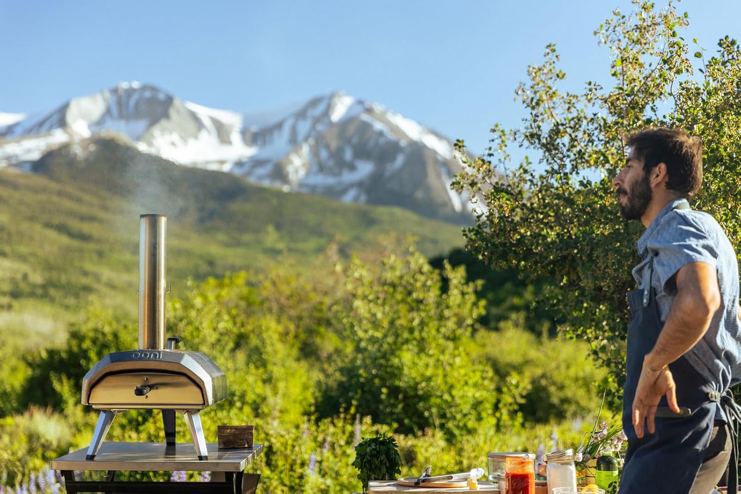 Karu 12 Multi-fuel Outdoor Portable Pizza Oven - Reaches 950°F and Cooks 12 Inch Pizzas in 60 Seconds. Versatile Wood