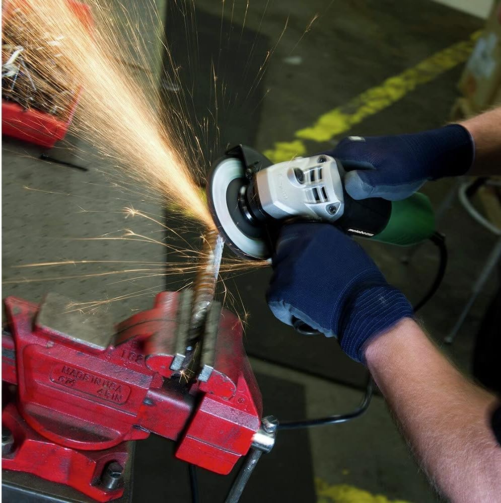 4-1/2-Inch Angle Grinder, Includes 5 Grinding Wheels & Hard Case, 6.2-Amp Motor, Compact & Lightweight, G12SR4