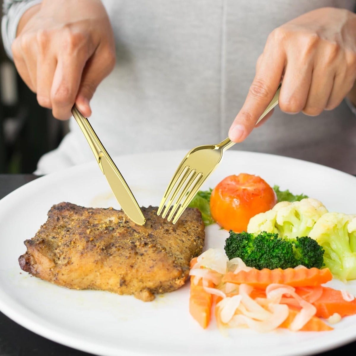 200 Count Heavy Duty Gold Plastic Silverware