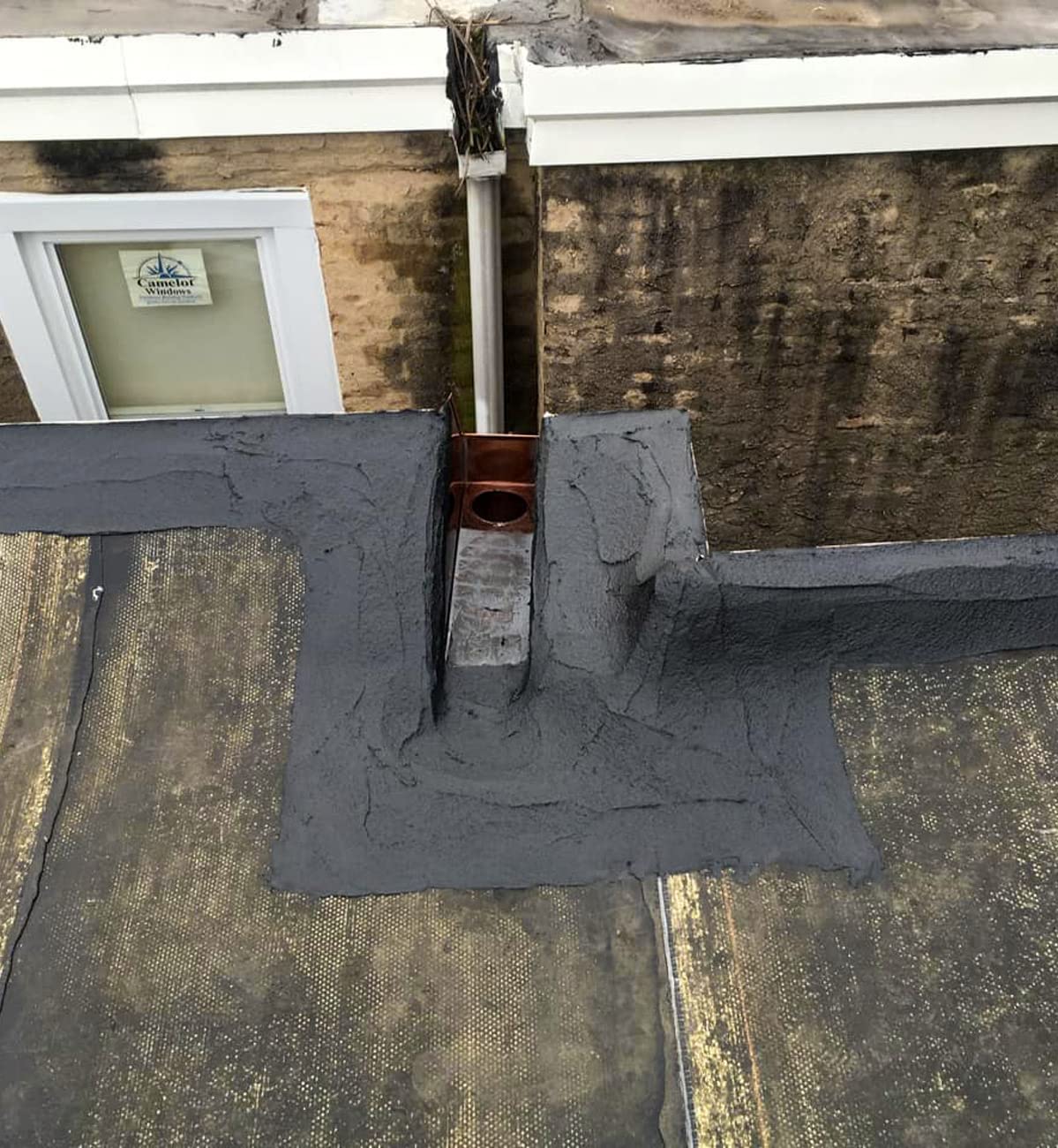 Roof-Master 221 Plus Ultimate Rubberized Flashing Cement (10oz)