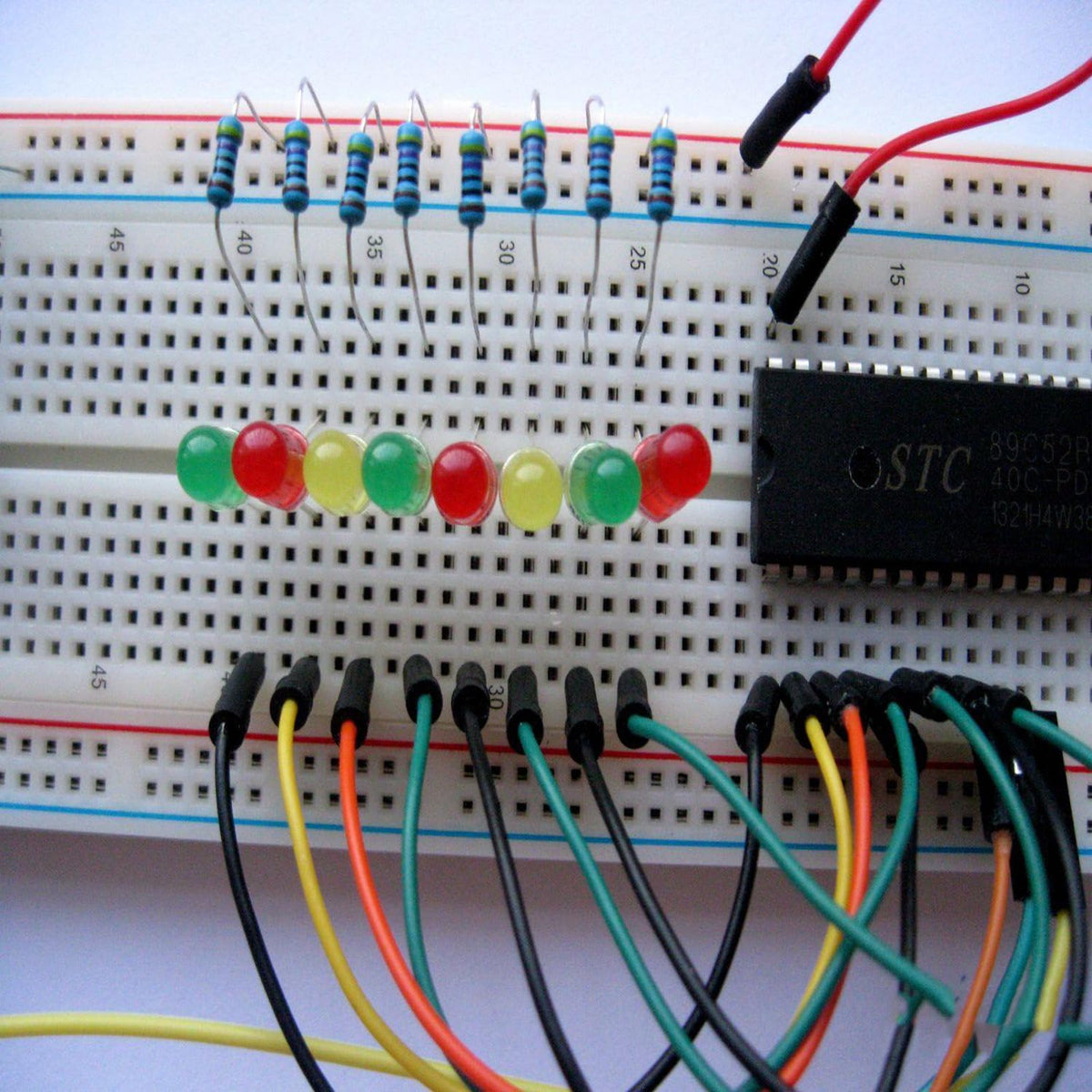 4PCS Breadboards Kit Include 2PCS 830 Point & 2PCS 400 Point Breadboard, Solderless Breadboards for Arduino Bread Boards Electronics for Circuits Projects Prototype Board.