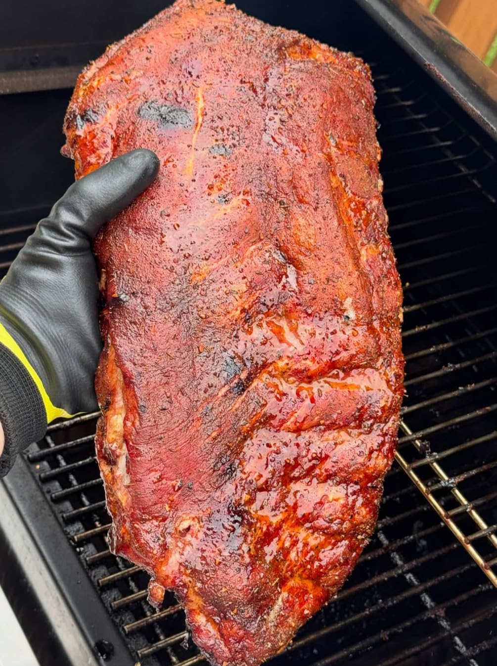 B&B Better Burning Texas Style Lump Charcoal BBQ Gift Bundle with 20 lb Oak Lump Charcoal, Duraflame Firestart Cubes