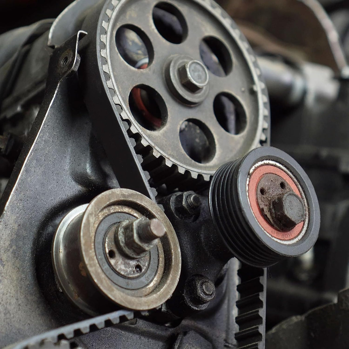 uxcell 187-L-100 L Timing Belt 18.7" Pitch Length x 1" Width x 0.18" Height, 50 Teeth Closed Loop Rubber Timing Belt