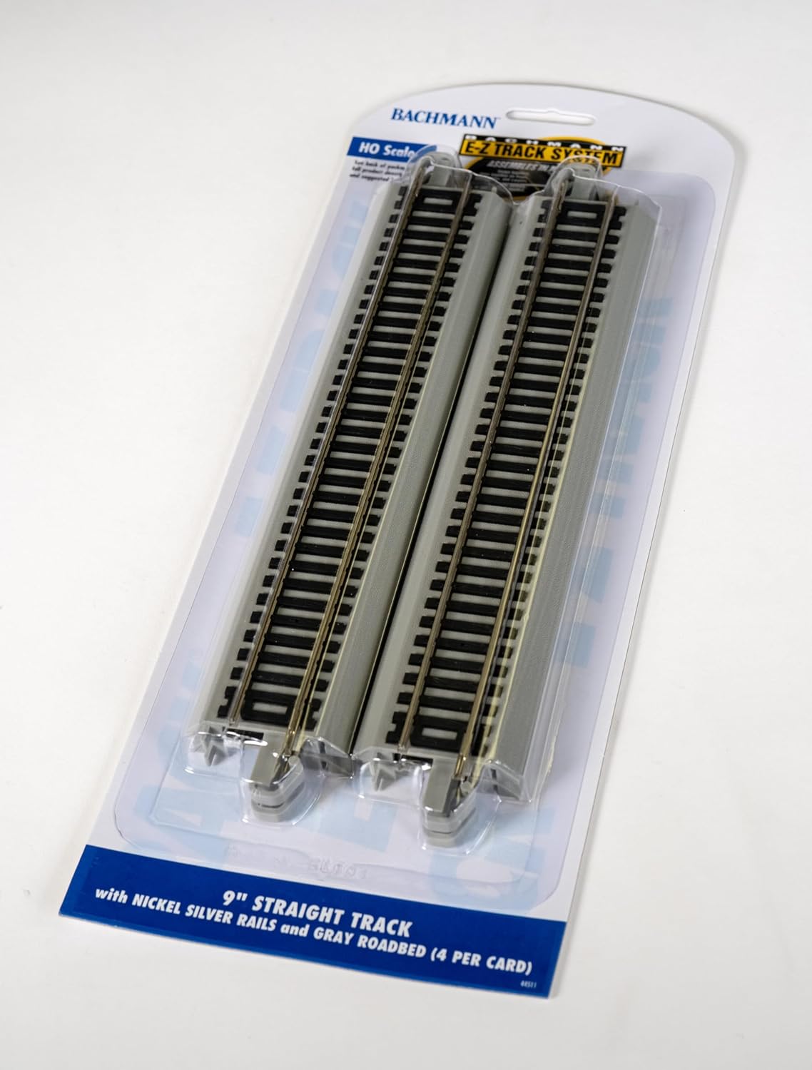Trains 9" Straight Track 4PK NS Rail with Gray Roadbed HO Scale | Snap-Fit E-Z Track, 9” Straight Track (4/card)