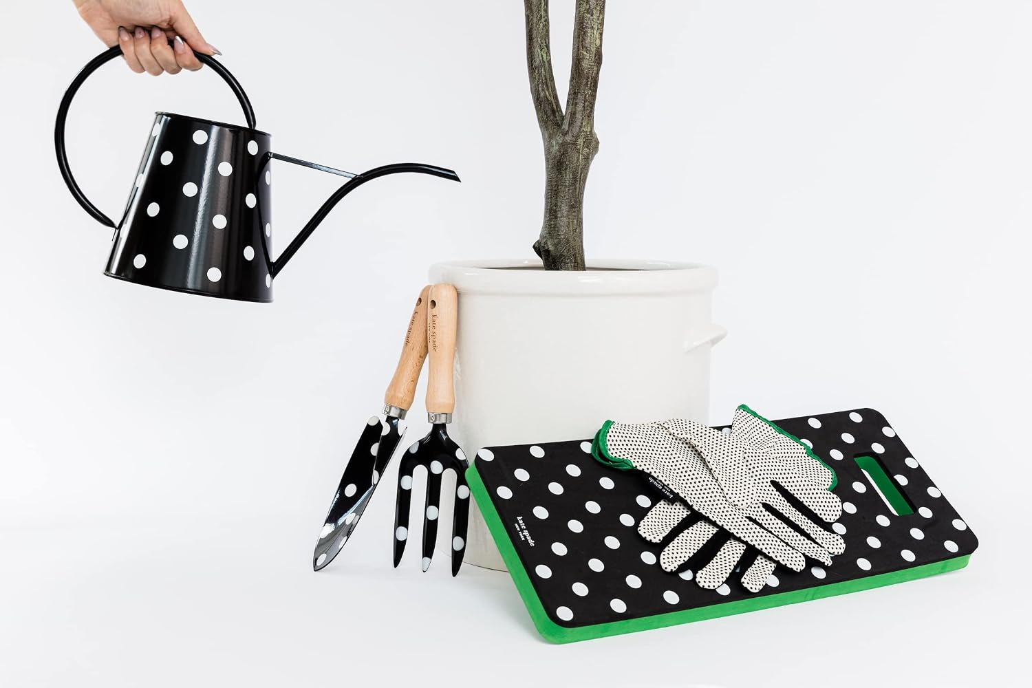 Garden Kneeler and Gardening Gloves for Women, Cute Garden Tool Set with Thick Kneeling Pad and Yard Gloves, Picture Dot