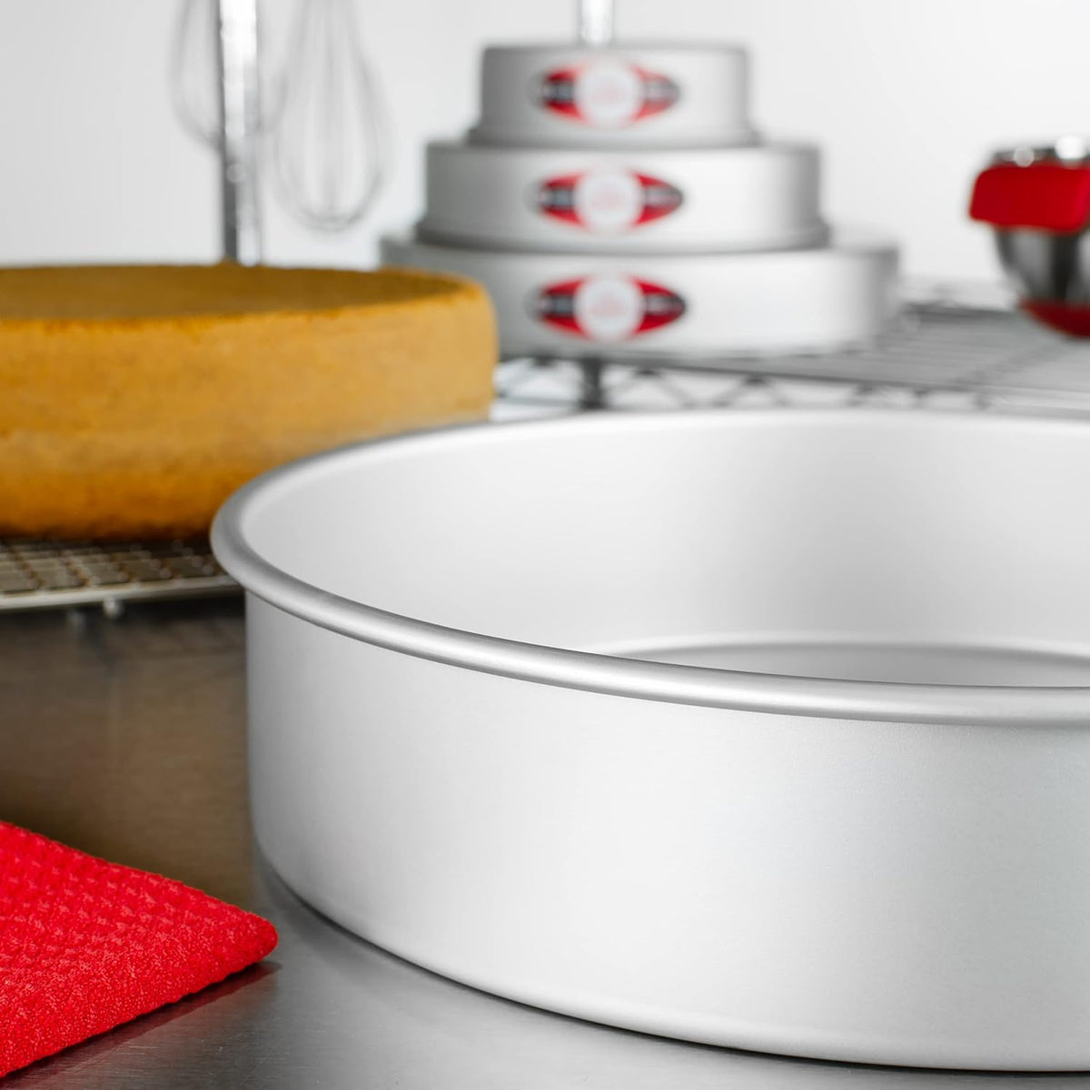 Anodized Aluminum Round Cake Pan, 12 x 3 Inch