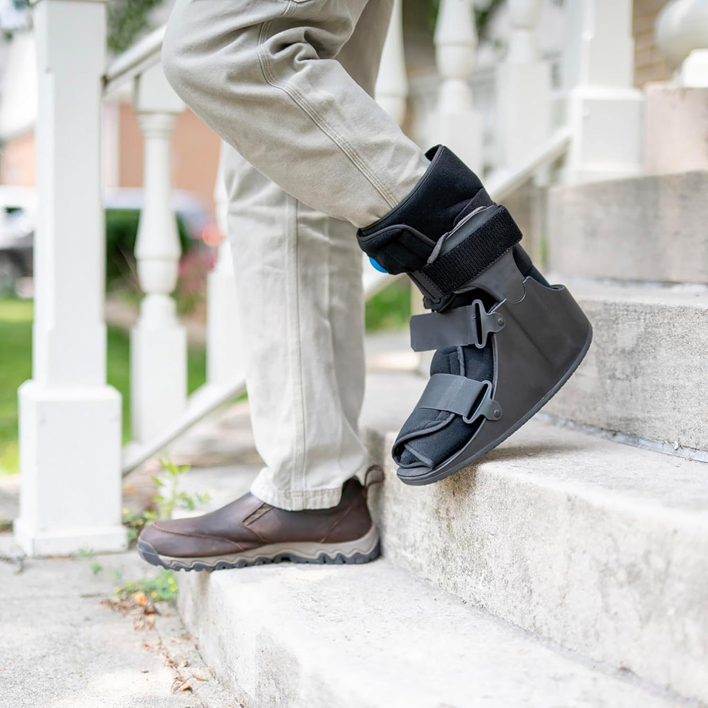 USA14115 Short Air Cam Walker Fracture Boot, Medium, Black
