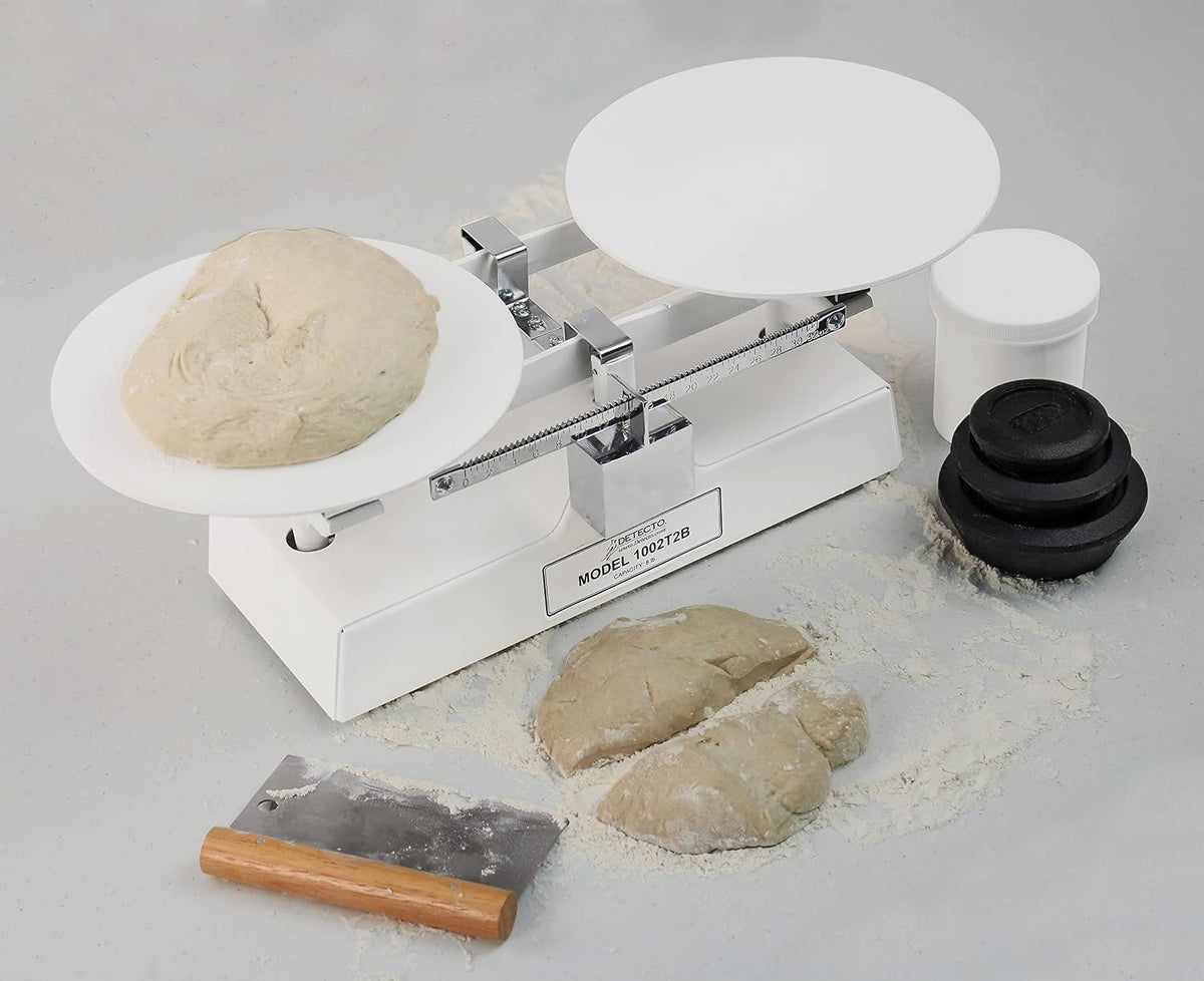 1001TB Mechanical Baker's Dough Scale, 16 lb x 1/4 oz Capacity, White Baked Enamel Finish, Includes Scoop and Weight Set