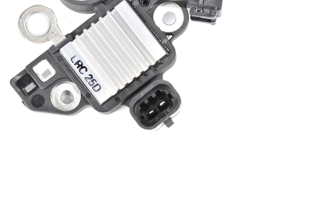 GM Genuine Parts 13582947 Voltage Regulator