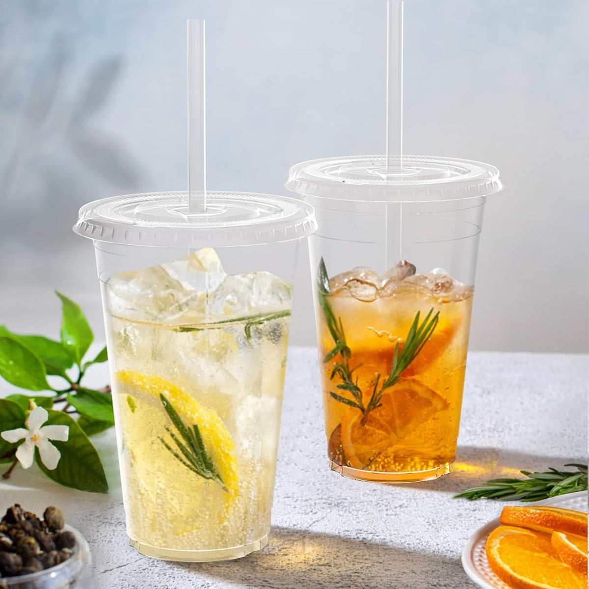 100 Pack - 20 oz Clear Plastic Cups with Lids and Straws