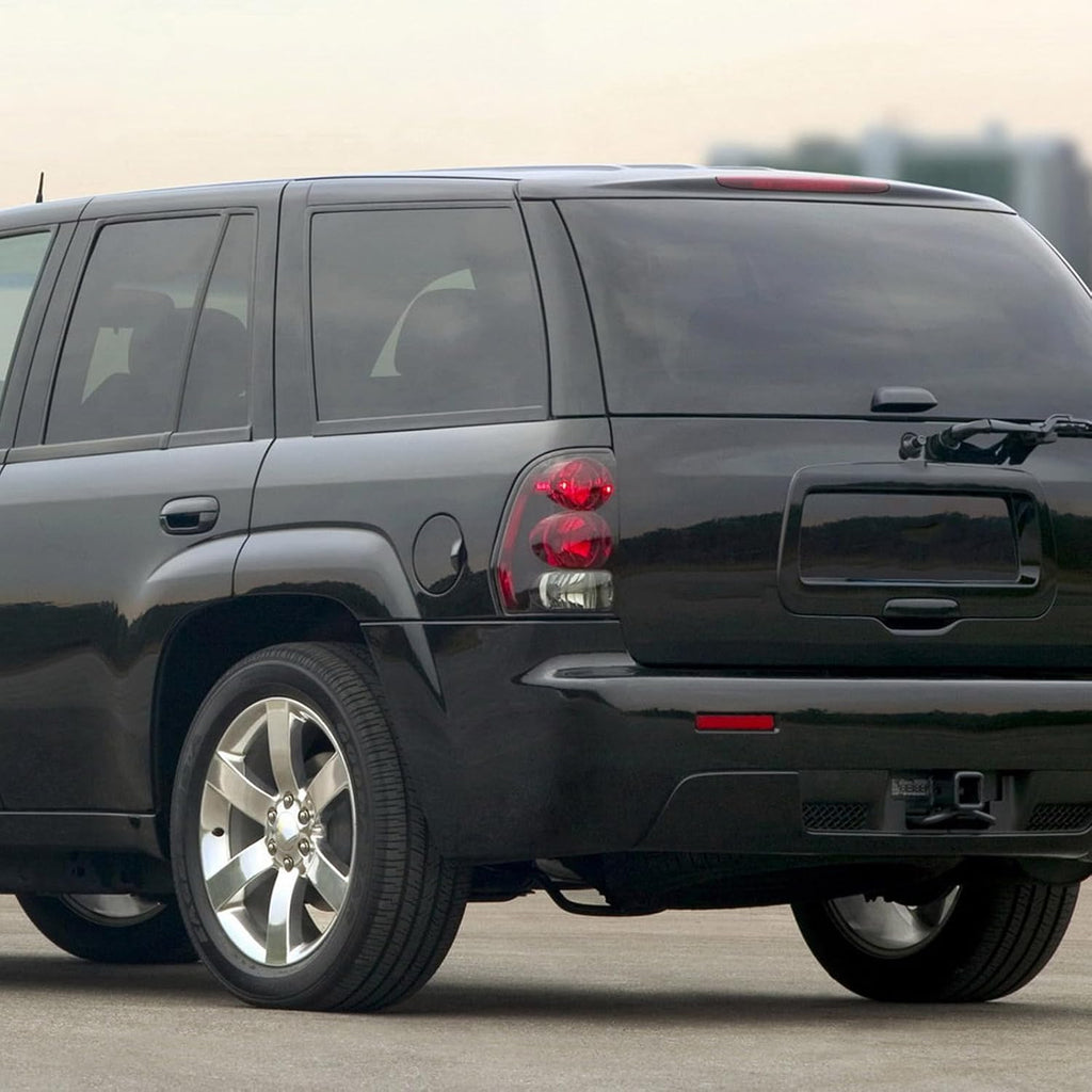 Tail Light Compatible With 2002-2009 Chevy Trailblazer Left