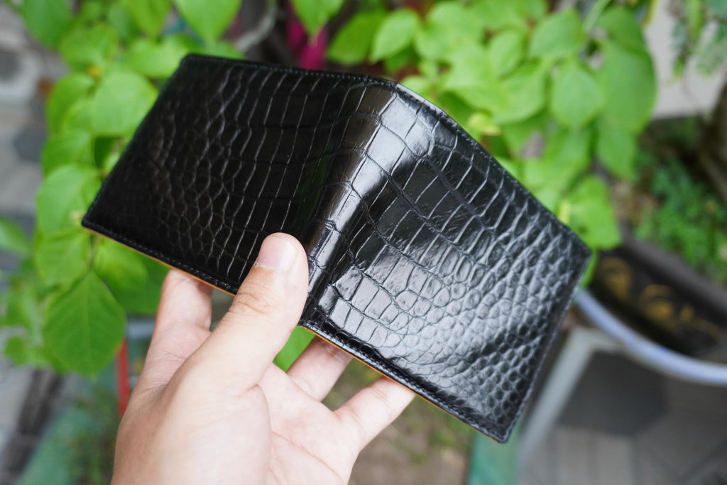 Genuine Mens Alligator Leather Double Sides Bifold Wallet Passcase Crocodile Horn Extra Capacity Bifold Wallet