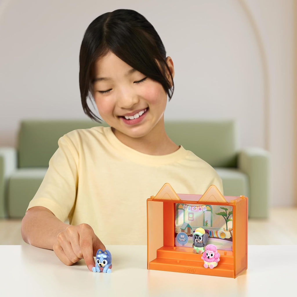 Fuzzies Episode Pack: Baby Race. with 3 Specially Flocked Collectible Mini-Figures (Incl. 1 Exclusive), Display Case