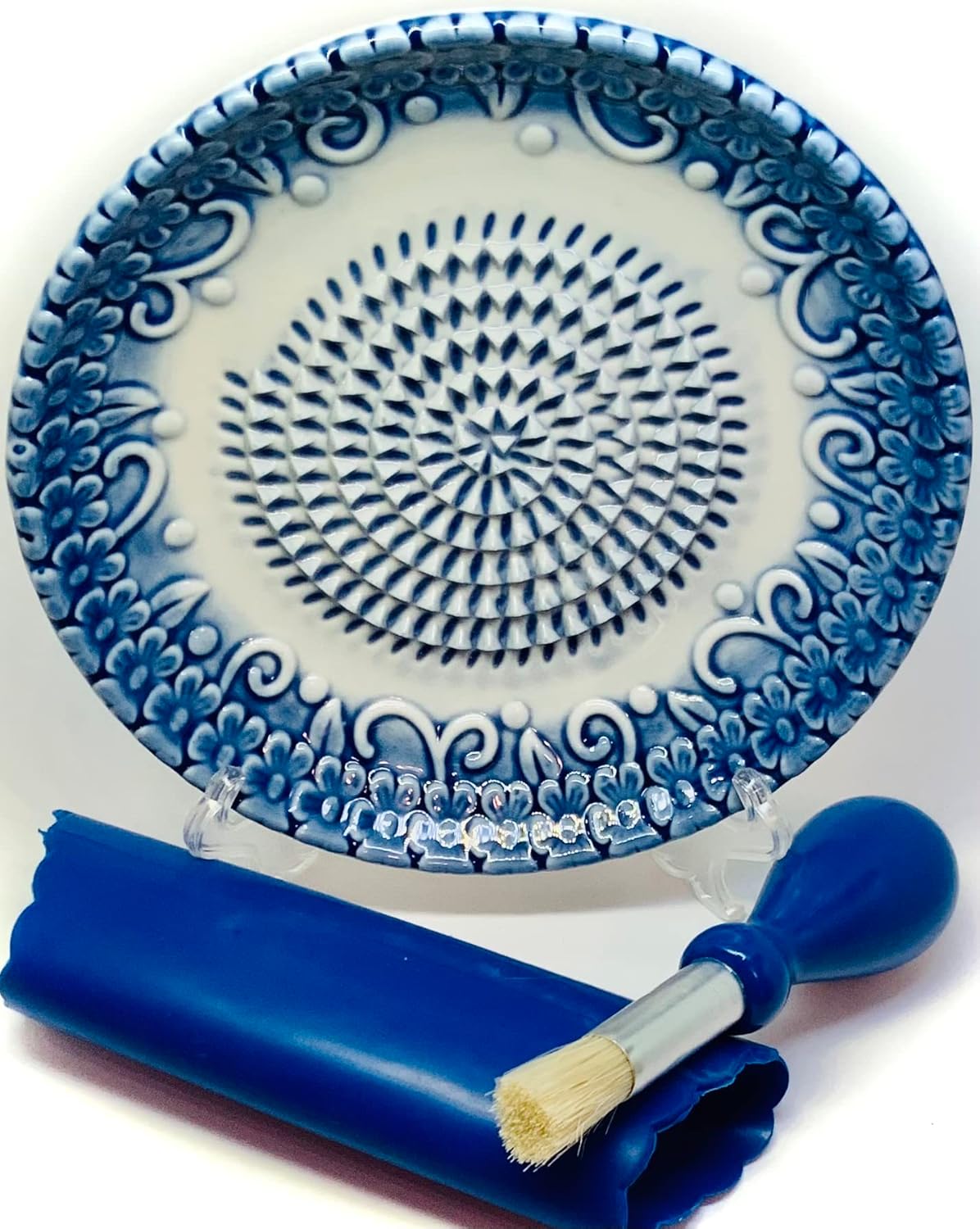 All-in-one Premium Ceramic Garlic Grater Plate 4-Piece Set - Blue Embossed Design and Style - For Garlic, Ginger