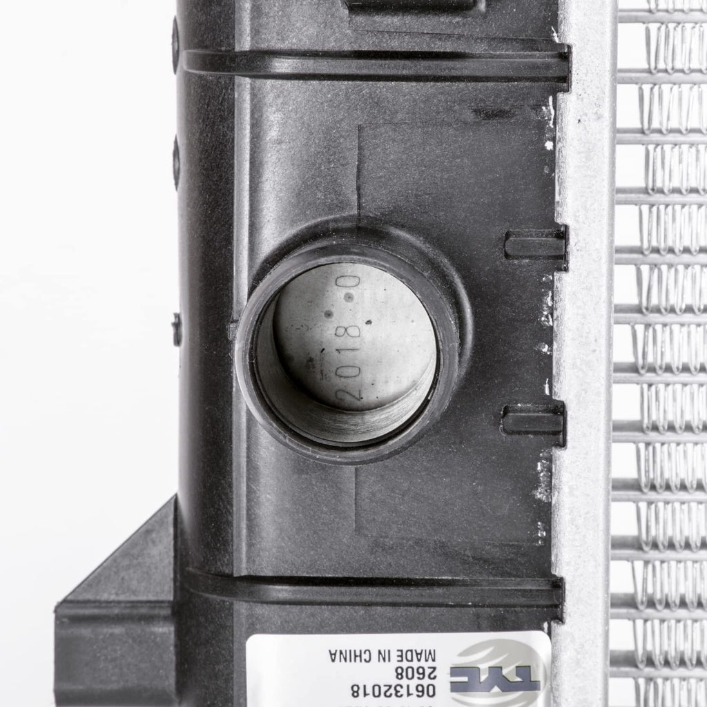 TYC 2608 Radiator Compatible with 2005-2010 Chevrolet Cobalt