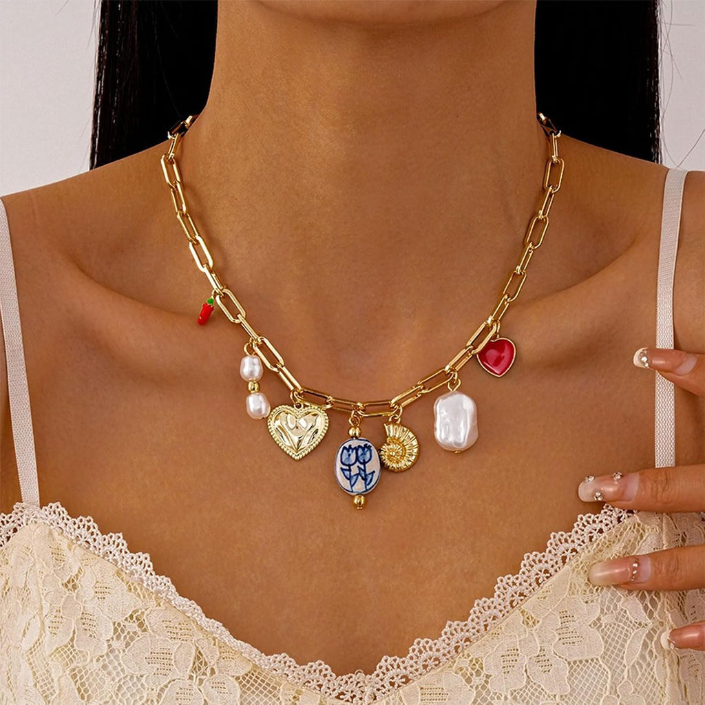 Chunky Gold Charm Necklace for Women White Pearl Choker Necklace Head Portrait Square Pendant Necklace Boho Charm