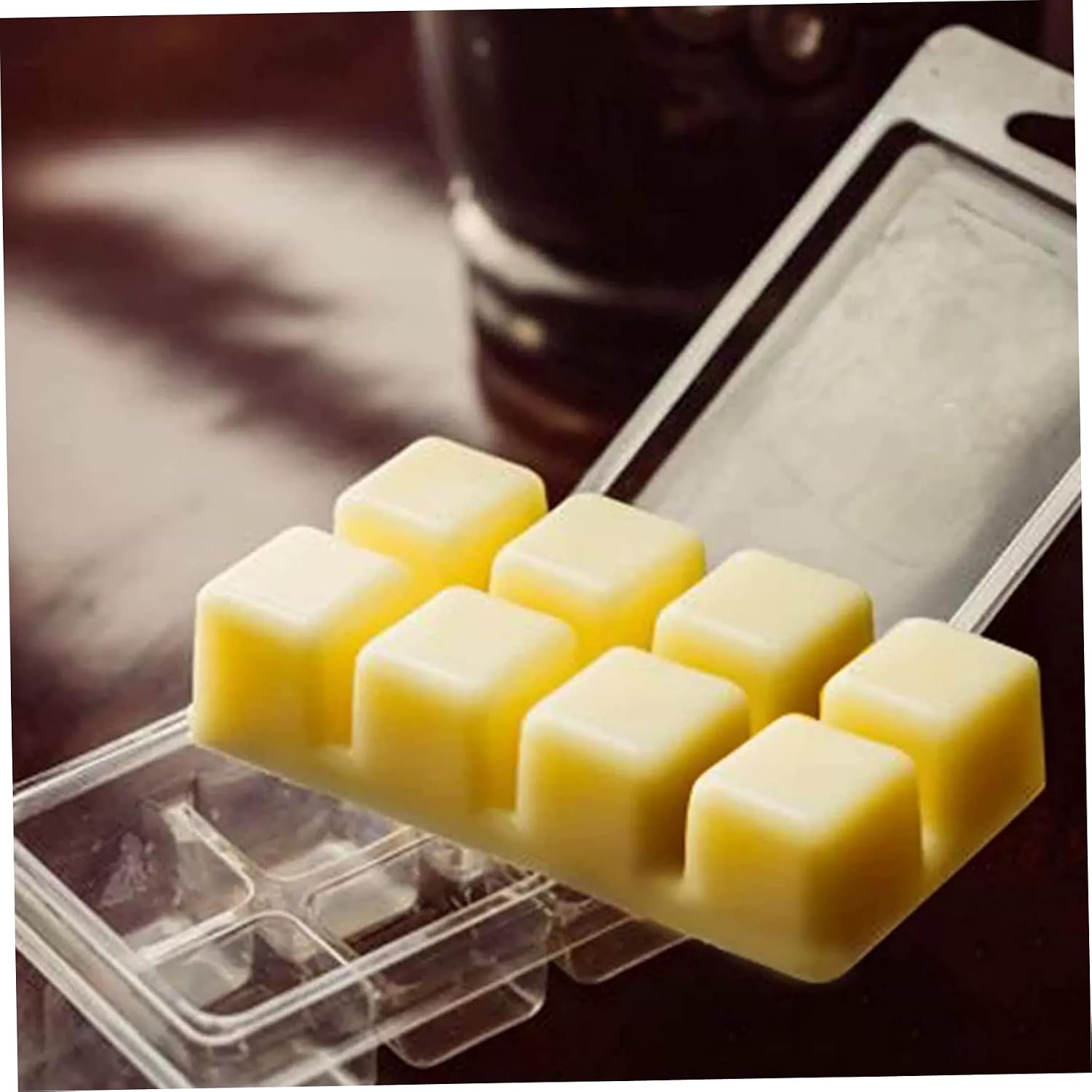 50 Packs Wax Melt Molds, Clear Wax Melt Clamshells Empty Plastic Containers 8 Cavity Plastic Cube Tray for Wickless