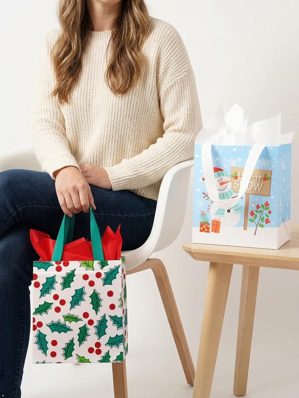 20 Pack Assorted Size Christmas Gift Bags with Tissue Paper