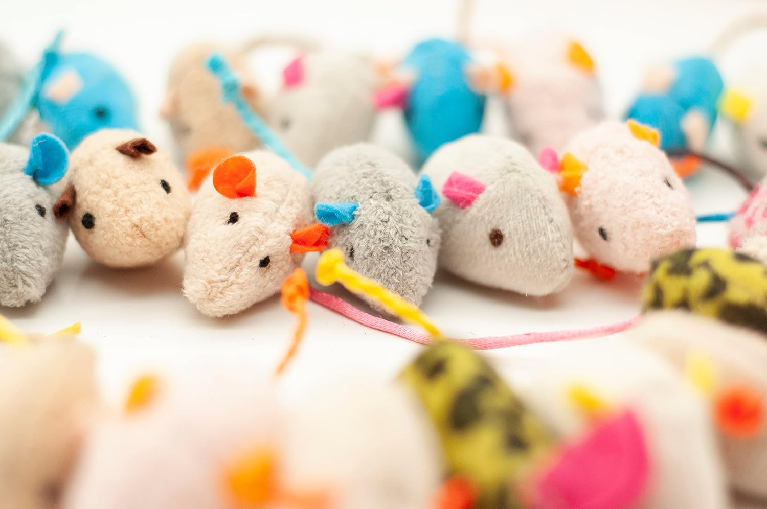 Mouse Cat Toys Soft Plush Catnip Mice Assorted Style Variety Pack 32 Count