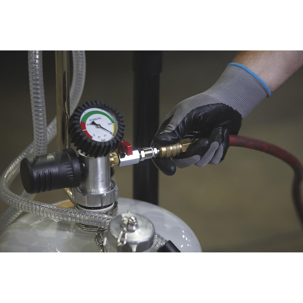 Roughneck Pneumatic Oil Extractor, 8-Gallon, 115 PSI