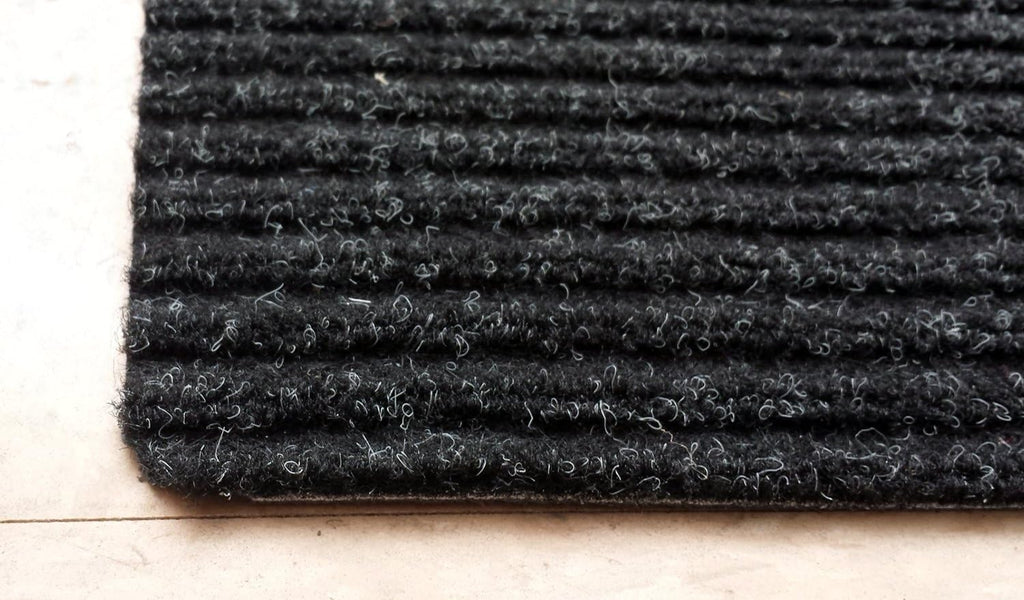 Stair Treads Collection Indoor Skid Slip Resistant Carpet Stair Tread Treads (Black, 1 Piece (7 in x 24 in))
