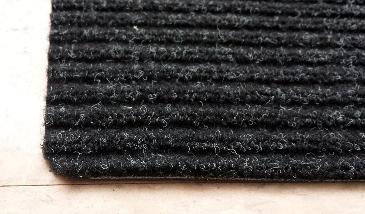 Stair Treads Collection Indoor Skid Slip Resistant Carpet Stair Tread Treads (Black, 1 Piece (7 in x 24 in))