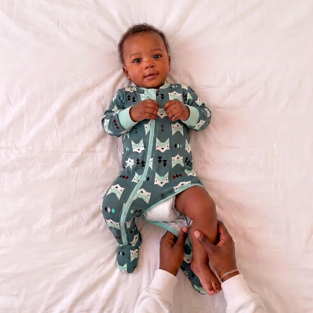 – Zipper Organic Sleeper Footed Onesies Sleeper Baby Pajamas with Inseam Zipper