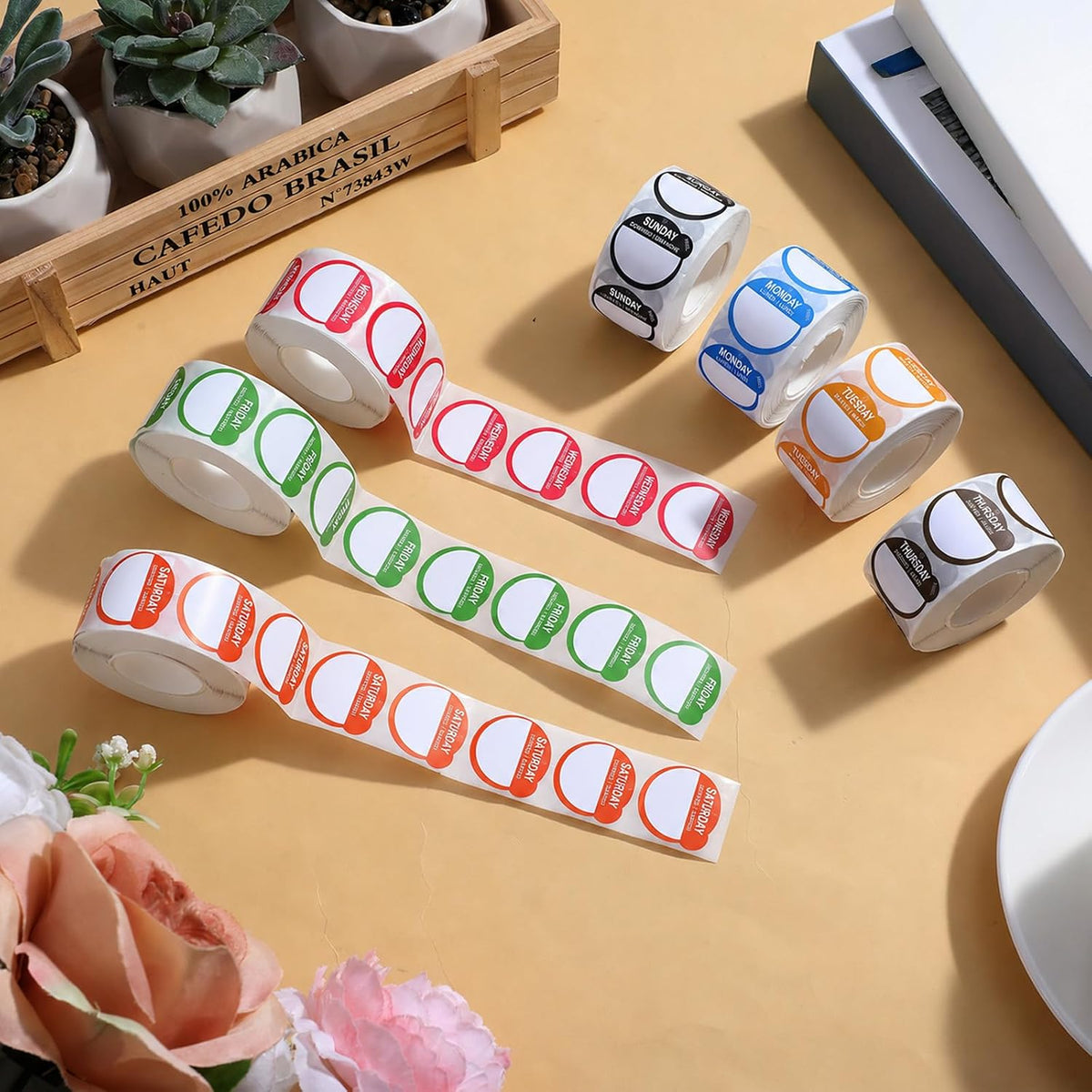 14 Roll 7000 Pcs Day of The Week Labels Food Labels Monday Through Sunday Management Inventory Stickers Removable