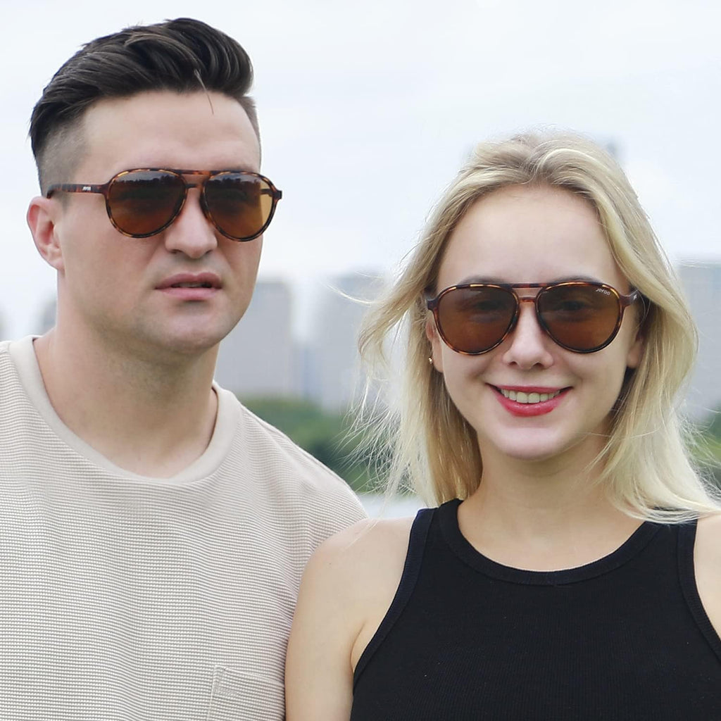 Polarized Aviator Sunglasses for Women Men Retro Trendy Sports Sunglasses for Outdoor UV400 Protection