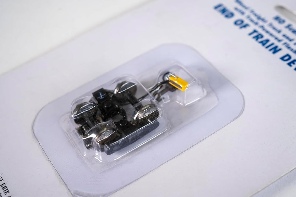 Trains End of Train Device with Track-Power Flashing LED HO Scale | Accessory, End of Train Device (FRED) with