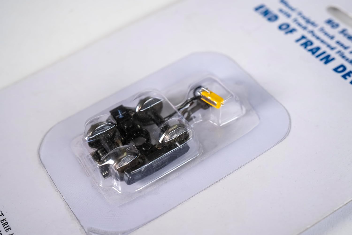 Trains End of Train Device with Track-Power Flashing LED HO Scale | Accessory, End of Train Device (FRED) with