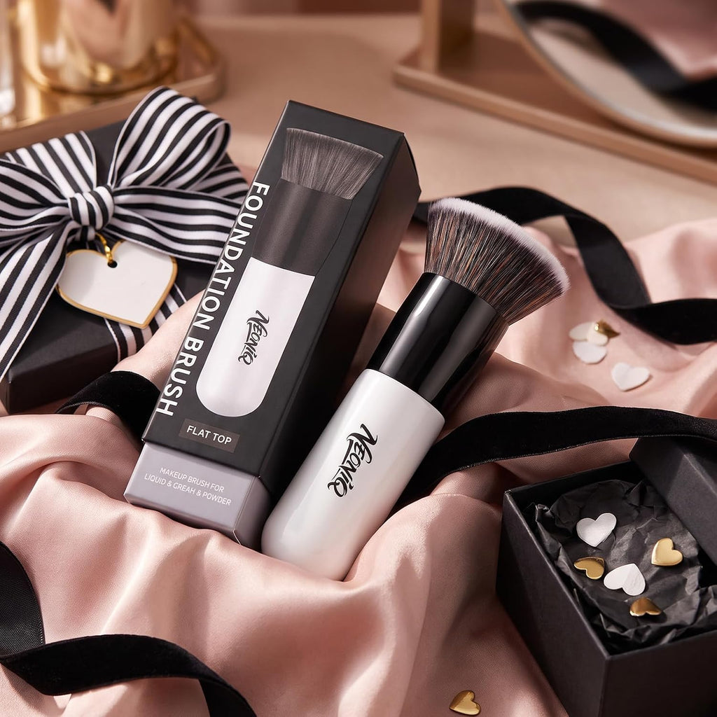 Premium Flat Top Kabuki Foundation Brush for Liquid Cream Powder